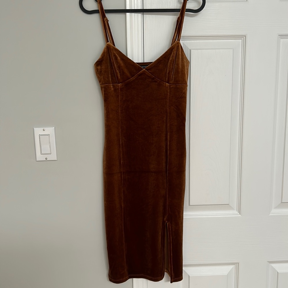 Bodycon velvet rust coloured dress BUNDLE/ADD ON FOR $10